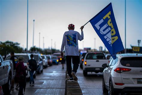 Puerto Ricans Fight Privatization of Energy and Demand Democratic