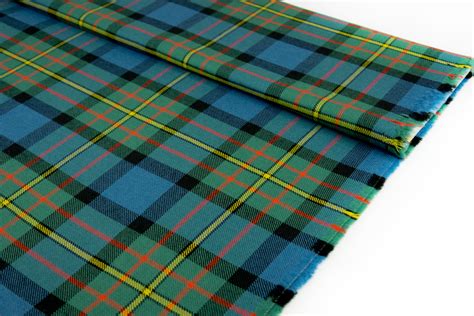 MacLaren Ancient – Leichter Tartan Stoff – Wolle | True Fabrics