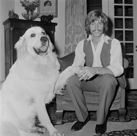 Barry Gibb Net Worth in 2023 - Wiki, Age, Weight and Height