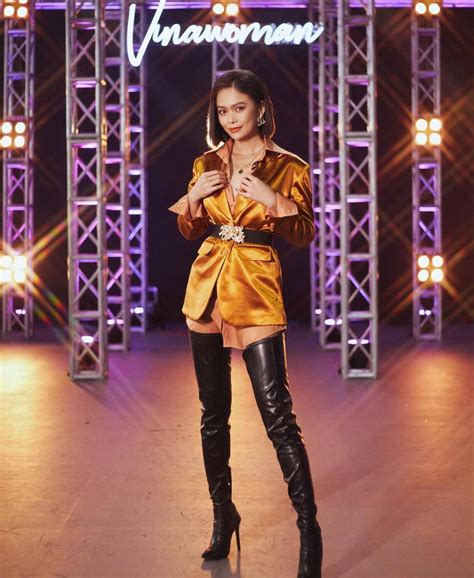 K Duy N M C V Y Cut Out Khoe Eo N Ng B Ng Do N H I My Quy N R V I Bikini Tr N Bi N