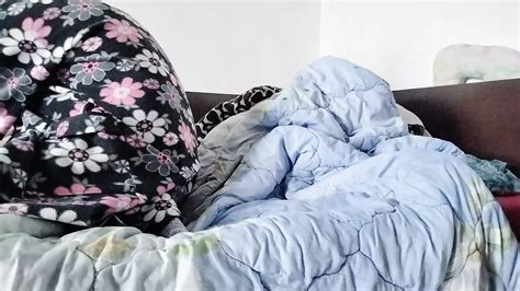 Amateur Wife Masturbates But Fingers Her Pussy Until Orgasm Feat Amateur Ms By Fansly Xhamster