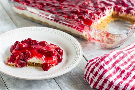 No Bake Cherry Cheesecake Recipe