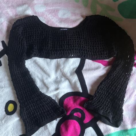 Hot Topic Mesh Top Sleeves Are Flared At The End Depop