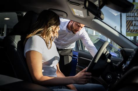 Car Buying Checklist: Your Guide to Buying New or Used Cars