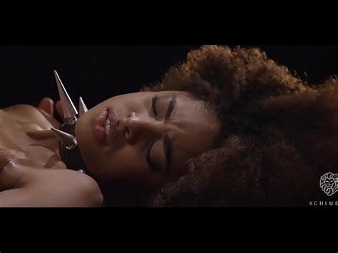 xCHIMERA Cogida de fantasía caliente con la nena brasileña de ébano Luna Corazon XVIDEOS