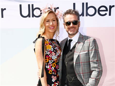 Jocks wife made DESPERATE call for help