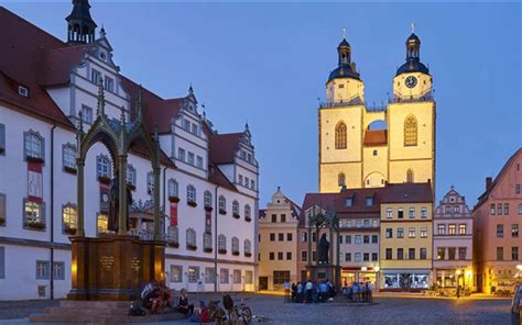 Wallpaper Wittenberg, old town hall, church, evening, market square ...