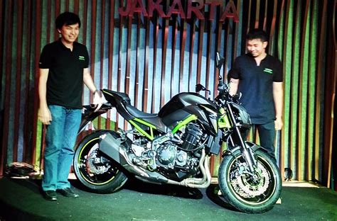 Kawasaki Z Naked Bike Baru Silinder Blackxperience