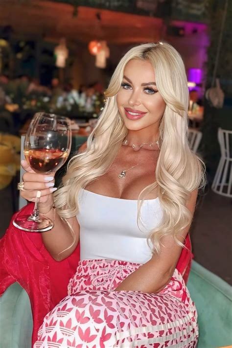 Beautiful Romanian Woman Mirabela From Bucharest With Blonde Hair Yo Id Ladadate