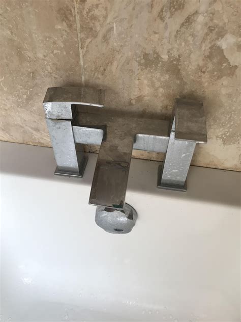 Advice on how to fix this leaking bath tap : r/DIYUK