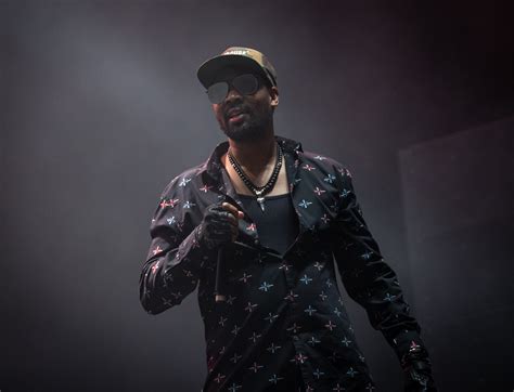 Bluesfest Day Pussy Riot Steals The Show On The Side Stage Gallery Ottawa Showbox
