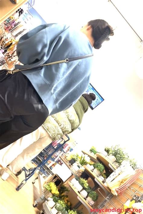 Item 97191 Decent Latina Teen SexyCandidGirls Top