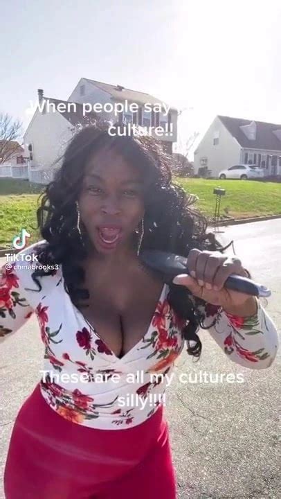 Yummy Ebony Milf With Big Ass Singing And Dancing Mature Porn Xhamster