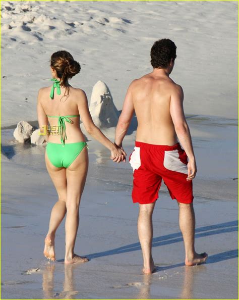 Danny Cipriani Is Shirtless Sexy Photo 1627991 Bikini Danny Cipriani Kelly Brook Shirtless