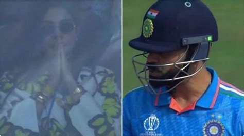 India Vs New Zealand Semi Finals Anushka Sharma Cheers For