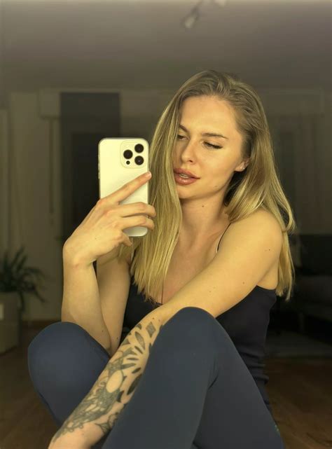 My Gym Outfit For Today Nudes Girlsinleggings NUDE PICS ORG