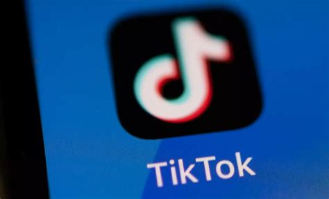 Tiktoks Controversial Acoustic Trend Faces Social Media Backlash