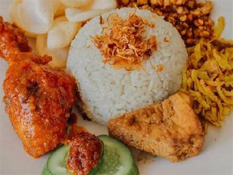 Daftar Harga Menu Delivery NASI UDUK BU TITIK CILILITAN Jakarta