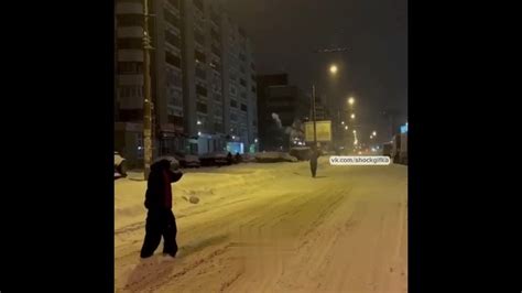 Жесткая перестрелка типов из Хогвартса #голая #бдсм #чулки ...