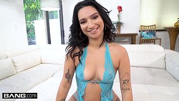 Bang Surprise Sexy Babe Kiana Kumani Got Oiled Up And Ready For Bbc Stuffing Xvideos