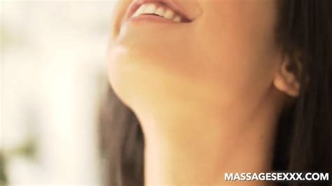 Maya Bijou Massage And Deep Fuck With Creampie Part On Massagesex