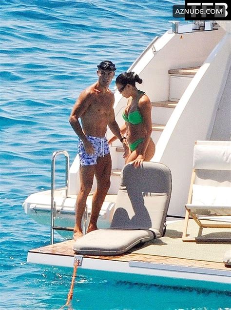 Georgina Rodriguez Sexy Seen Flaunting Her Hot Bikini Body On A Yacht In Spain Aznude