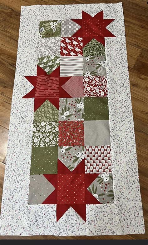 Pin By Vicky Wasnock On Quilts And More Quilted Table Runners