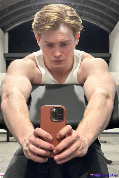 Kit Connor Nude Photos And Gay Sex Videos Collection Naked Male Celebrities