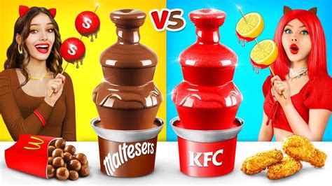 Tantangan Air Mancur Saus Coklat Pertarungan Makanan Coklat Vs Makanan