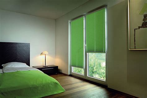 100+ фото жалюзи в интерьере - виды, красивые идеи дизайна окна