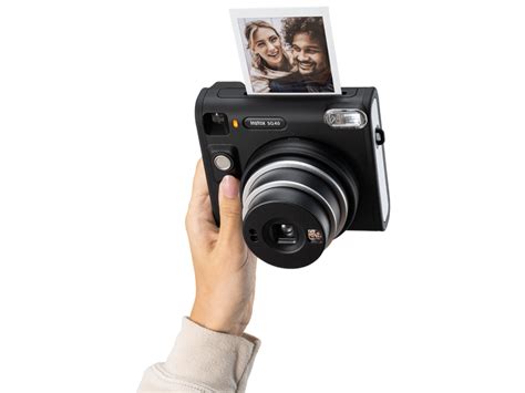 amazoncom fujifilm instax square sq instant camera electronics