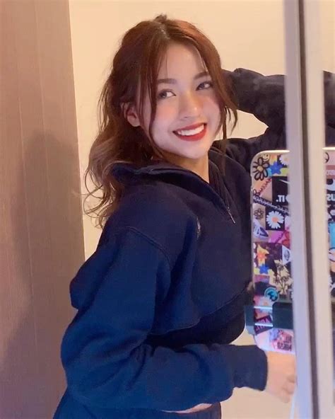 Hot girl trứng rán Trần Thanh Tâm ra sao sau 2 năm vào showbiz