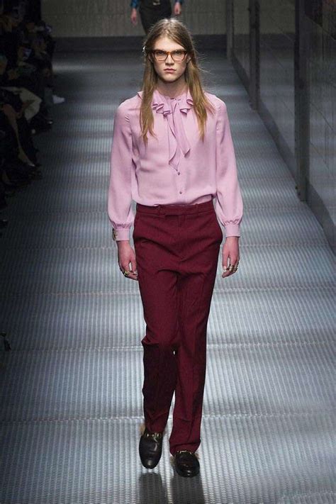 Trend To Try Pussy Bow Blouse Femina In