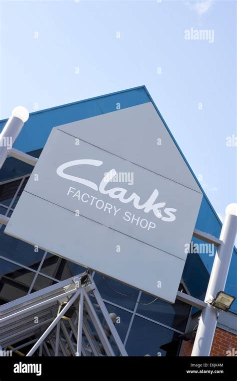 Clarks Factory Shop Sign Hi Res Stock Photography And Images Alamy
