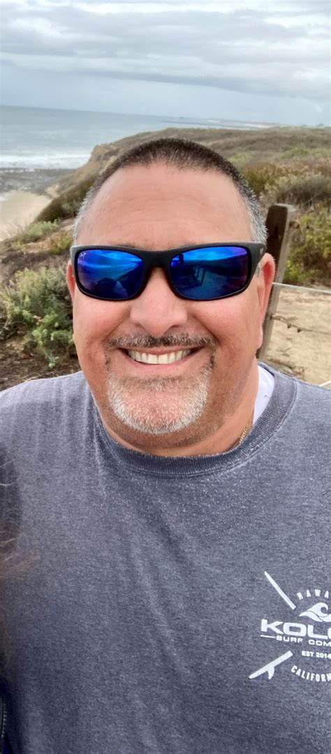 Families at Ira Kaufman funeral home Southfield are sharing memories 22