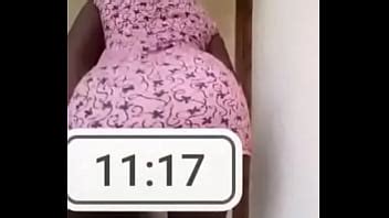 Mozambiqueña gran botín chica twerking su gordo botín XVIDEOS