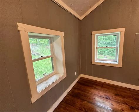 Beautiful 1943 Log Cabin In Nineveh Indiana Log Cabins And Old Houses