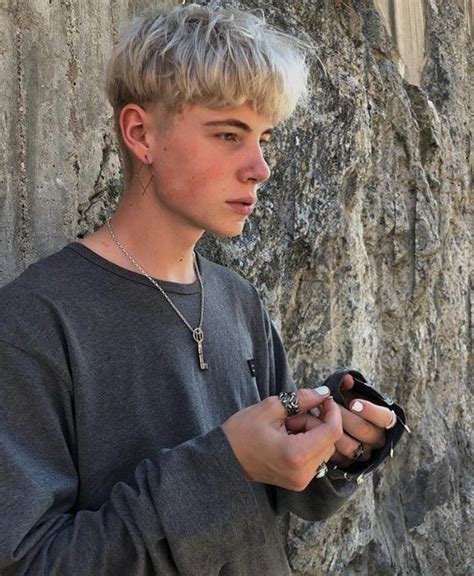 Pin by Maxim Rudkovsky on Причёски | Boy hairstyles, Haircuts for men ...