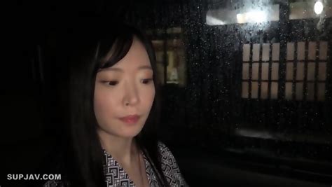 Kasumi Cheats On Her Husvand During Hot Spring Vacation