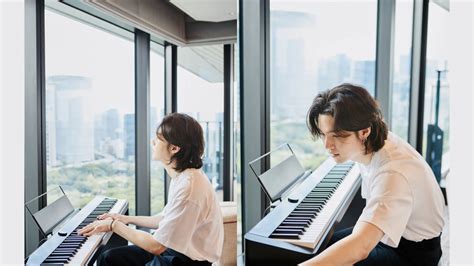 Btss Suga Makes Fans Swoon With His Piano Cover Allkpop