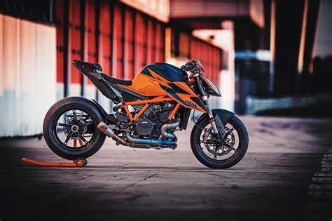 These Are The Best Naked Bikes For Popping Wheelies