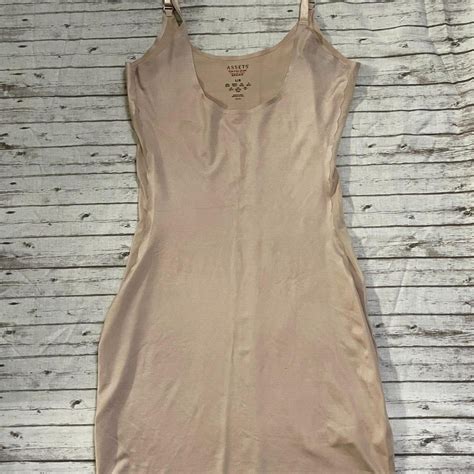 Assets Red Hot Label Spanx Womes Scalloped Open Bust Depop