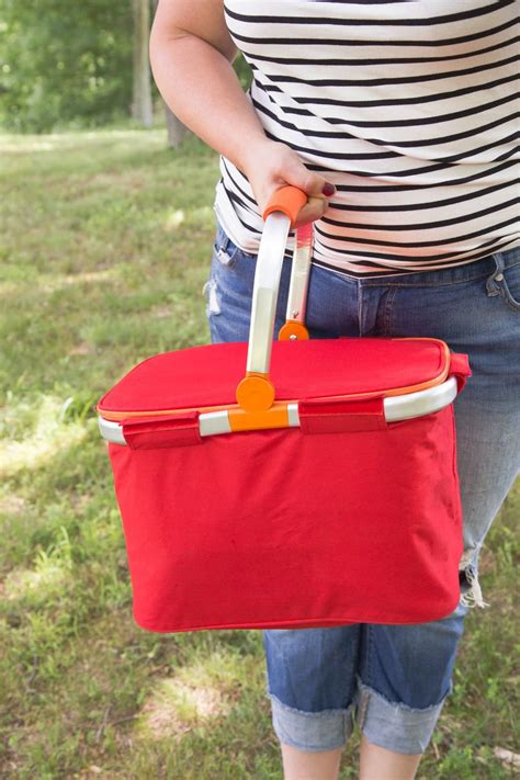 How To Pack An Awesome Picnic Wholefully