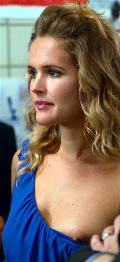 Naked Amelia Jackson Gray Added 07 19 2016 By MOMUSICMAN