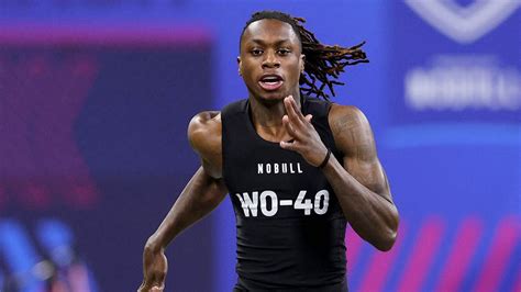 Texas' Xavier Worthy breaks 40-yard dash record at NFL Combine | Fox News