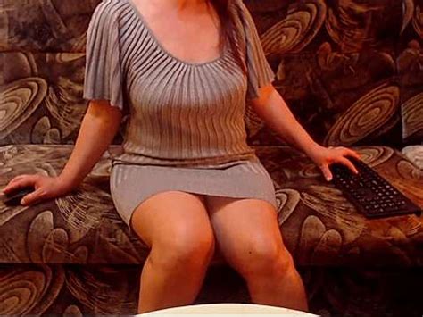 Sweetmystery Naked Stripping On Cam For Live Sex Video Chat Gyrls