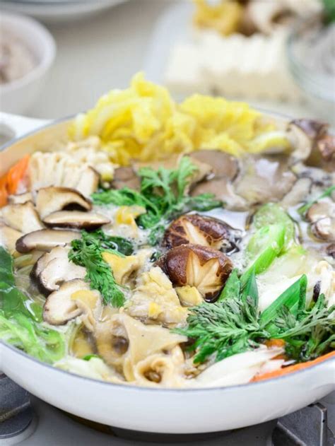 Beoseot Jeongol Mushroom Hot Pot Korean Bapsang