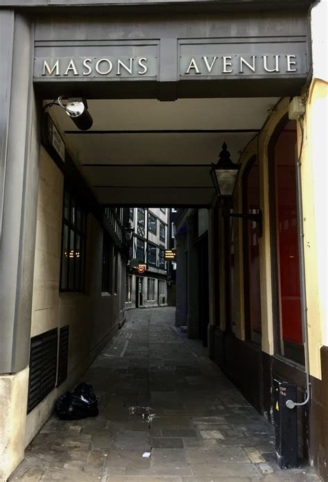 Hidden hawksmoor guildhall basinghall street london features surprise guests 9