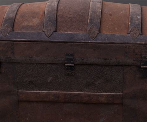 Artstation Rusted Old Trunk Box 3d Model Game Assets