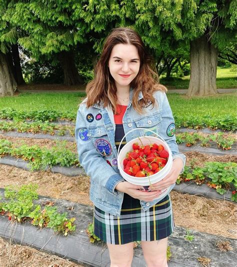 Sarah Z Nude Porn Pictures XXX Photos Sex Images 4068995 PICTOA